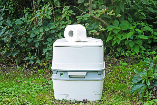 Best Porta potty rental near me  in East Rutherford, NJ