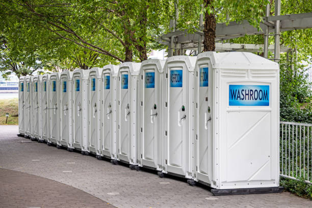 Best Sanitation services for porta potties  in East Rutherford, NJ